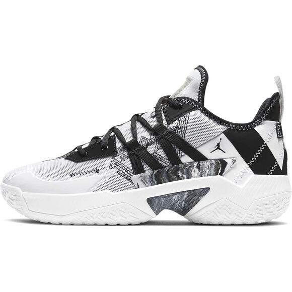 NWT Jordan Mens One Take Ii Basketball Shoe, white/Black - Size 8 - Picture 1 of 4